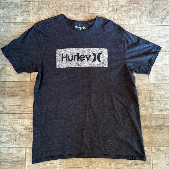 Men’s Hurley T-shirt - Picture 1 of 2